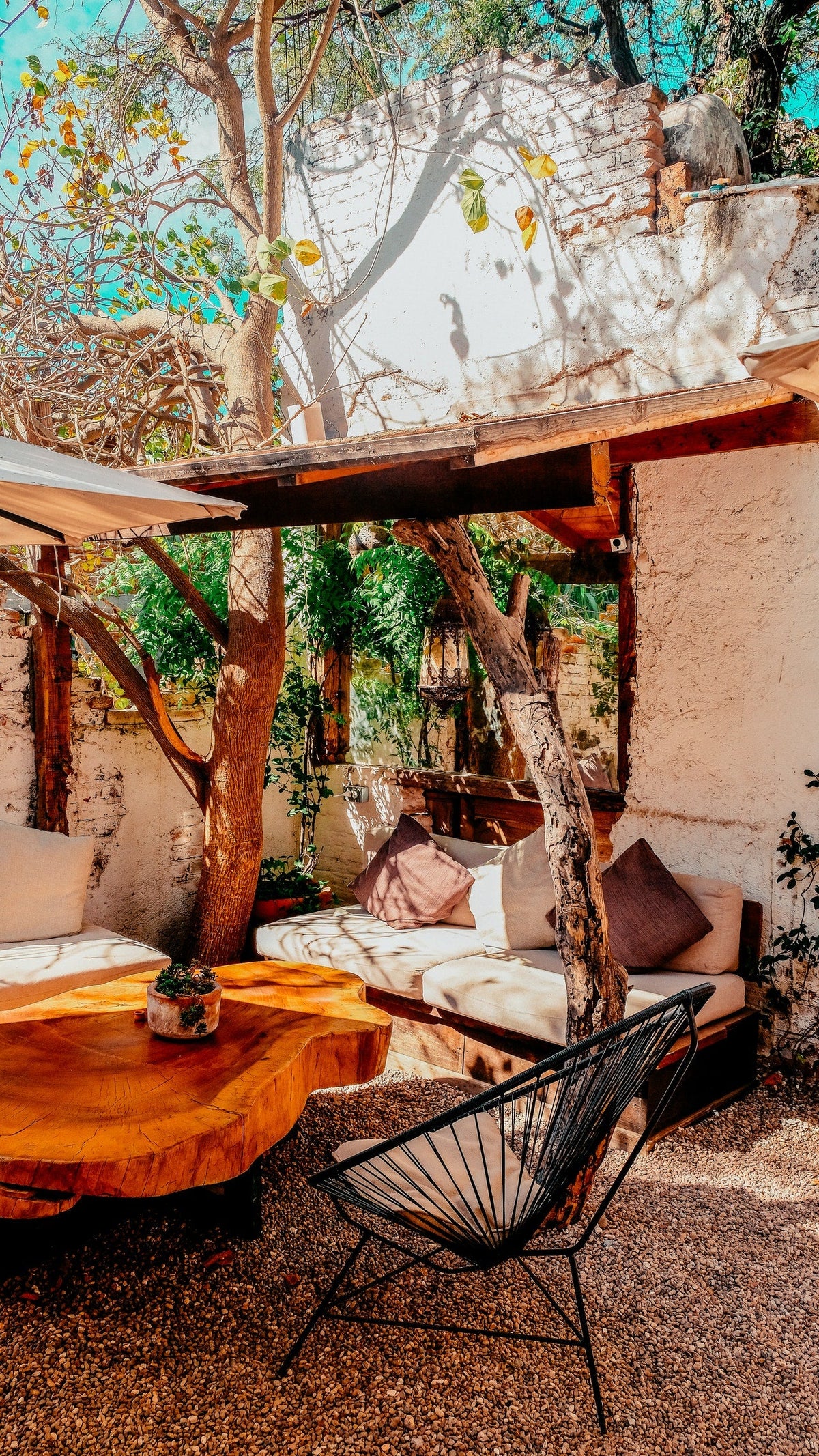 Patio & Outdoor Decor